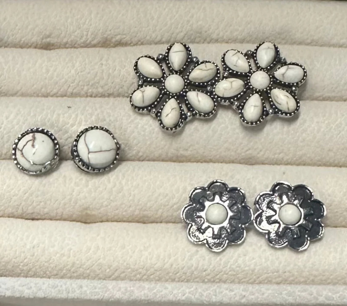 Flower Power Trio earrings