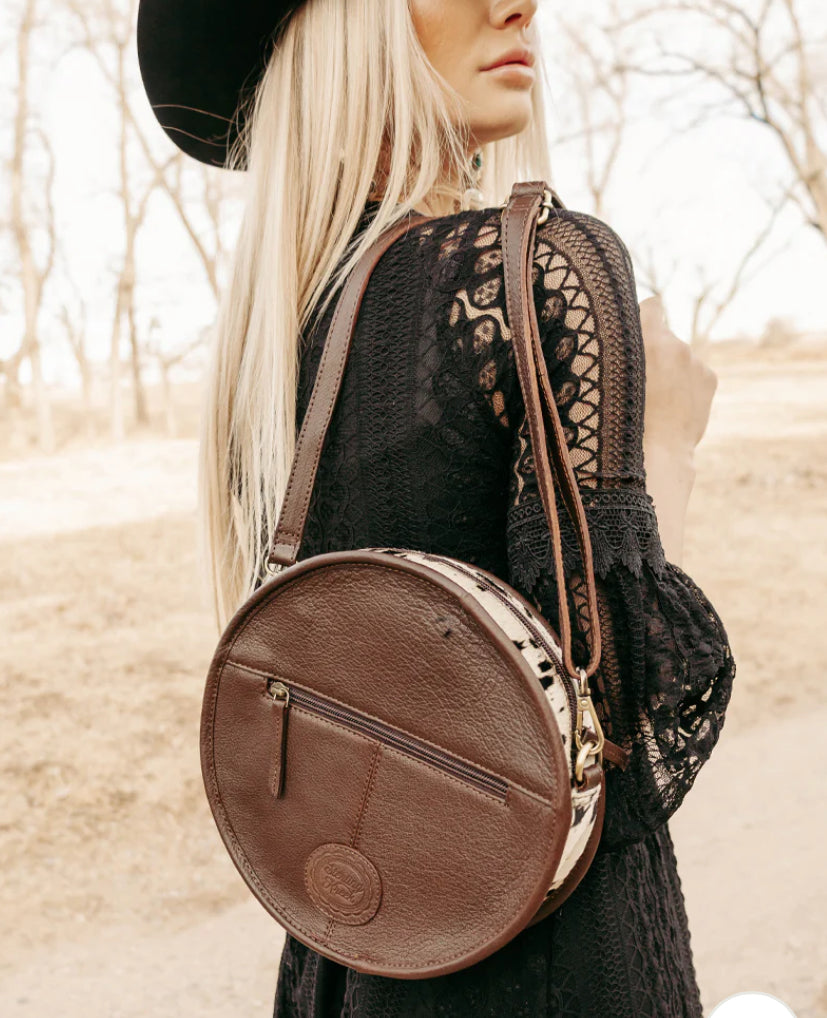 Canteen cowhide purse